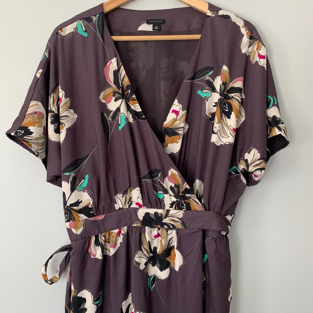 Ann Taylor Wrap Summer Dress Size M